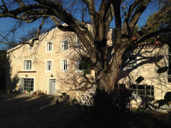 تختخواب و صبحانه Le Moulin De Sonnailles