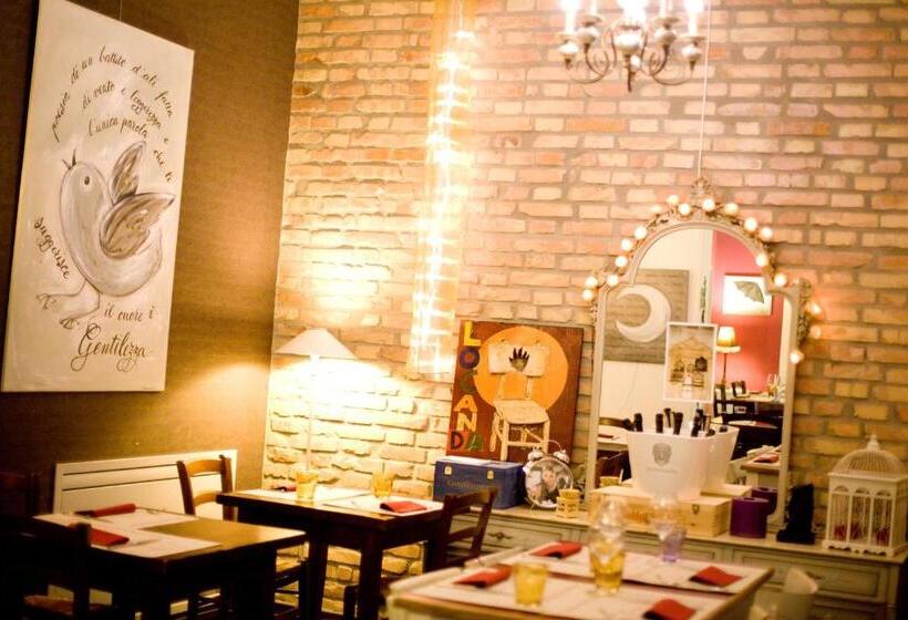 ベッドアンドブレックファースト Locanda Alla Mano