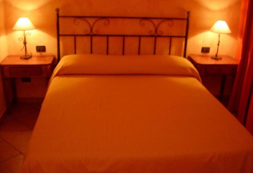 호텔 Angelucci Agriturismo Con Camere E Agri Camping