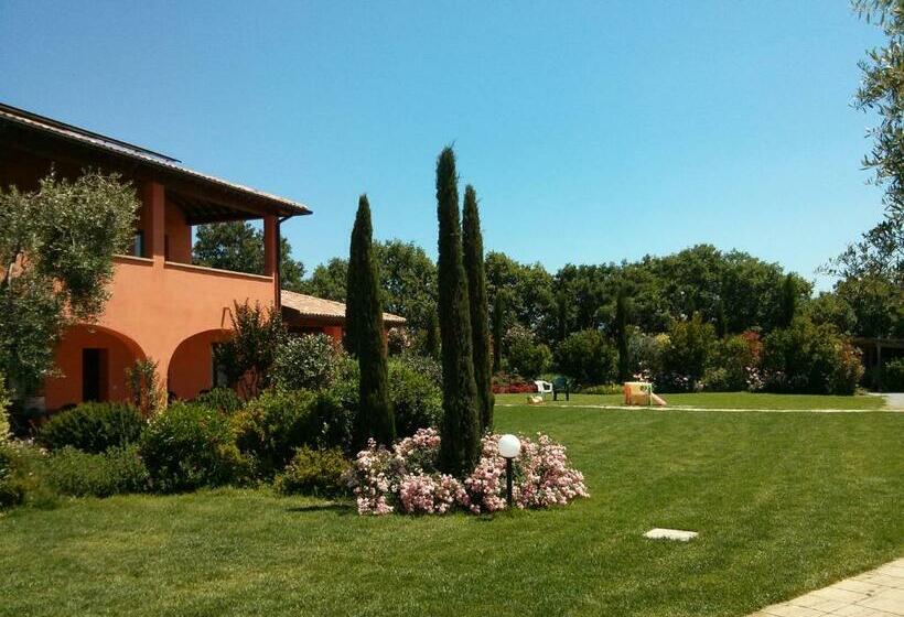 ホテル Agriturismo Borgo Campetroso