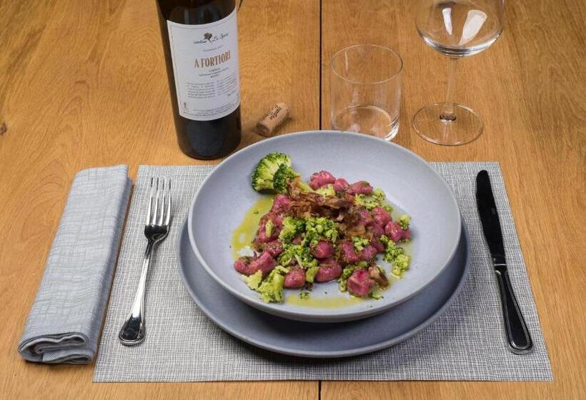 בית מלון כפרי Pieve Del Castello