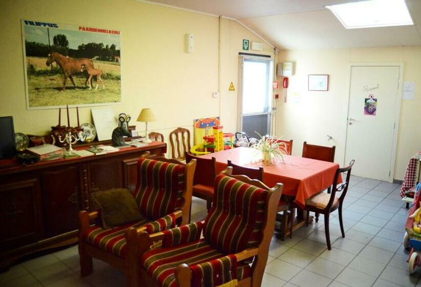 Отель Filippus Vakantiehoeve