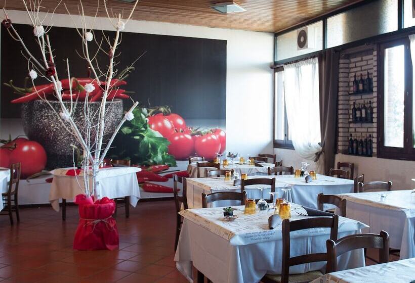 בית מלון כפרי La Locanna