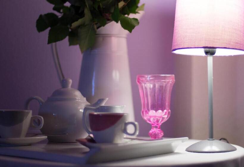 בית מלון כפרי La Locanna