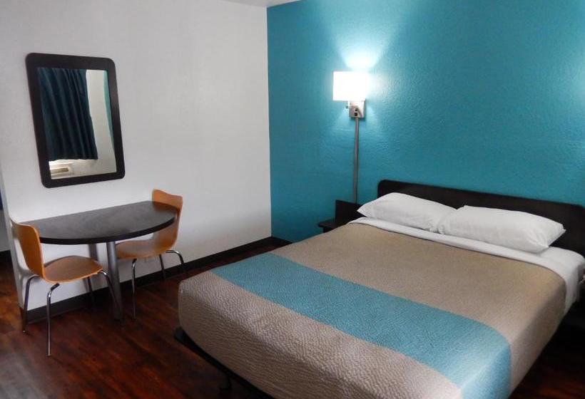 Motel 6 Portland, Tx