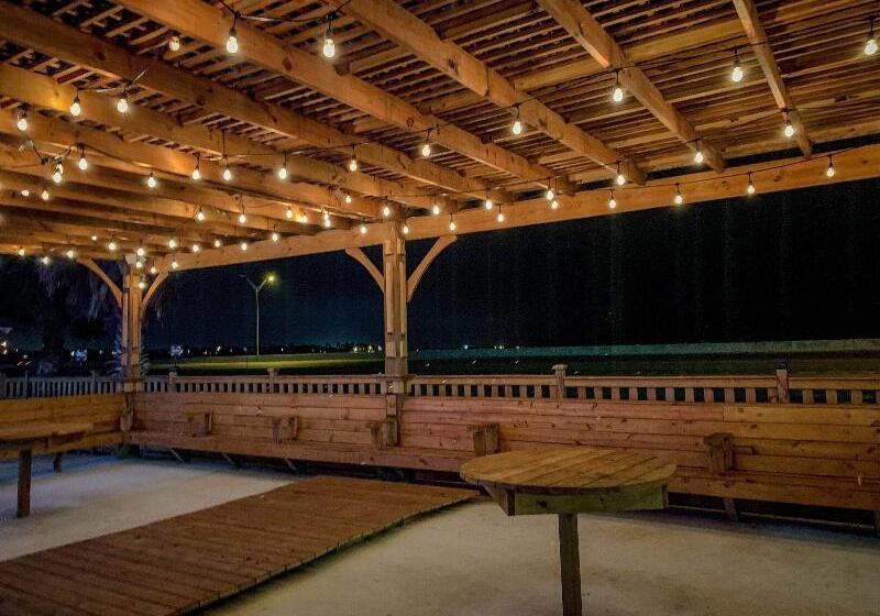 Motel 6 Portland, Tx