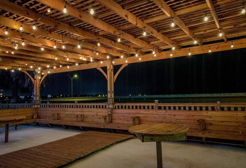 Motel 6 Portland, Tx