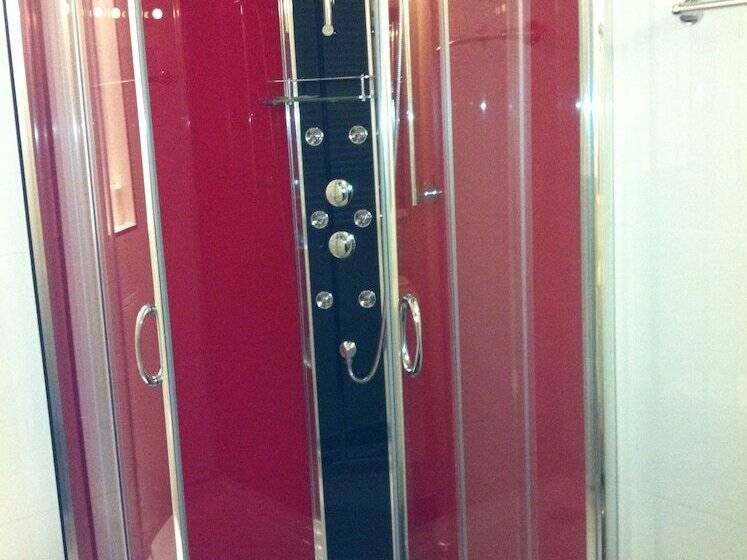 پانسیون Alex Rooms