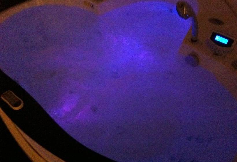 پانسیون Alex Rooms