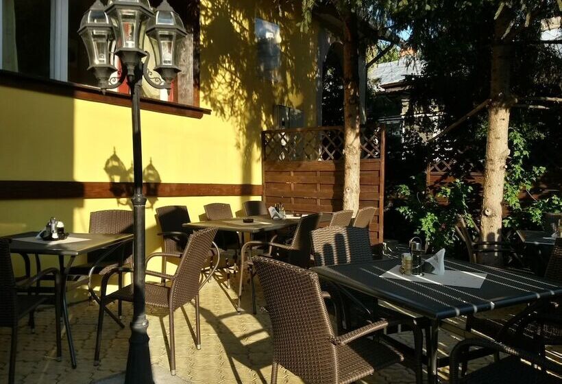 پانسیون B&b Casa Mica Guesthouse