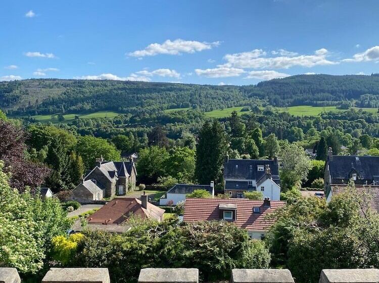 بنسيون Beinn Bhracaigh