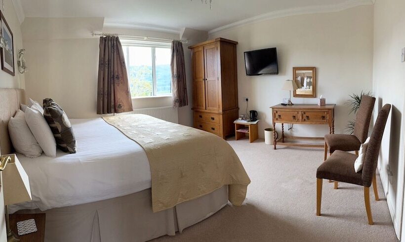 بنسيون Beinn Bhracaigh