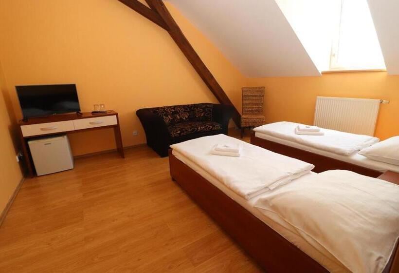 بنسيون Blatenský Dvůr