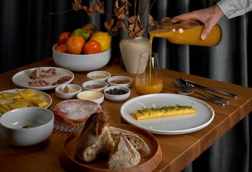 پانسیون Boutique Hotel And Restaurant Milka