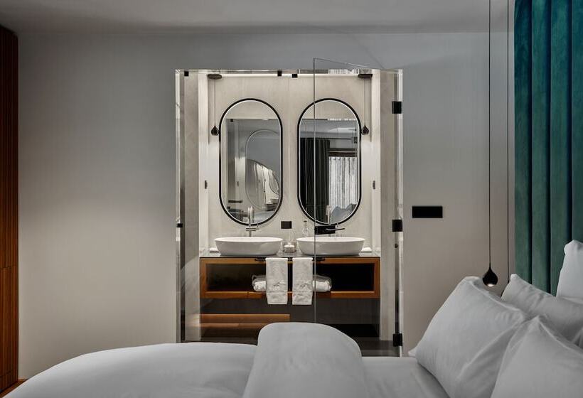 پانسیون Boutique Hotel And Restaurant Milka