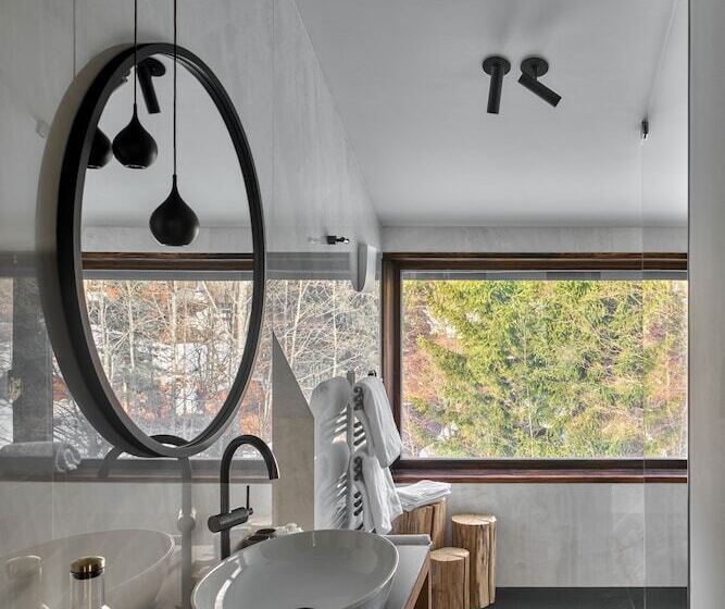 پانسیون Boutique Hotel And Restaurant Milka