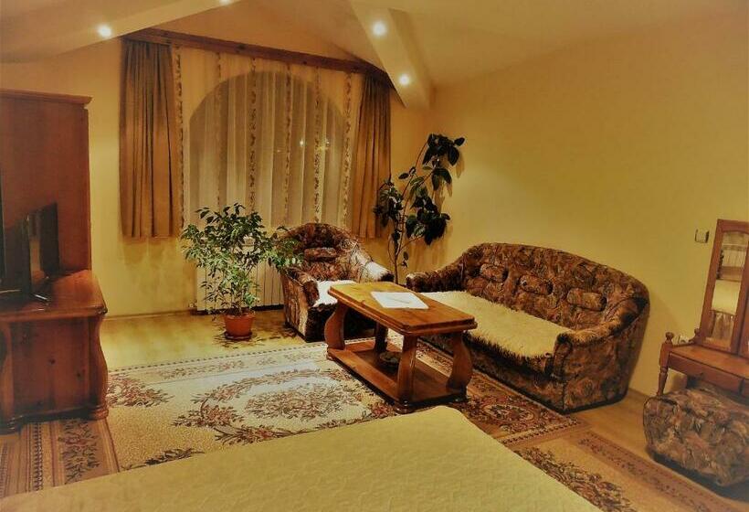 Пансион Boyadjiyski Guest House