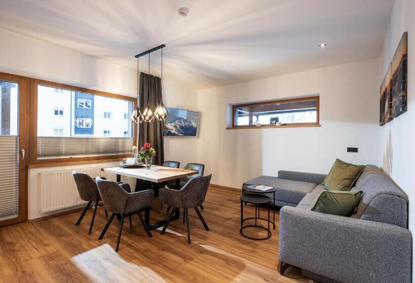 פנסיון Brixentalerhof