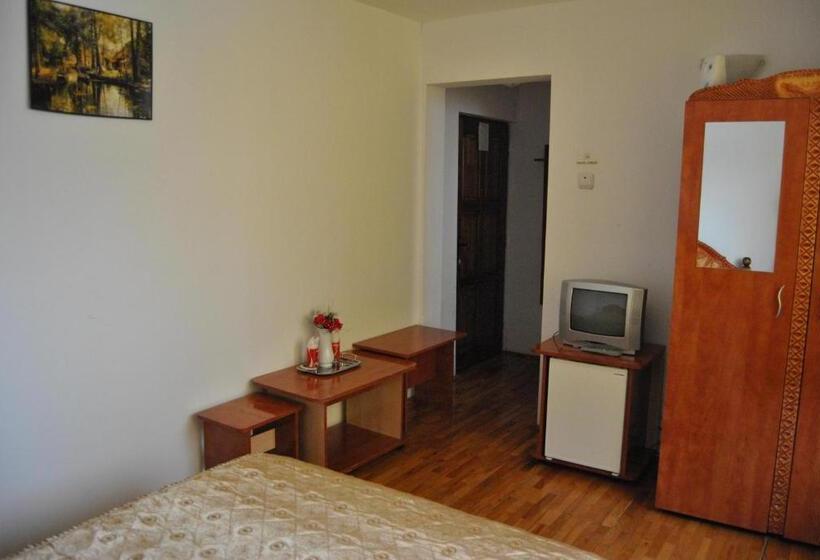 Пансион Cabana Popasul Haiducilor