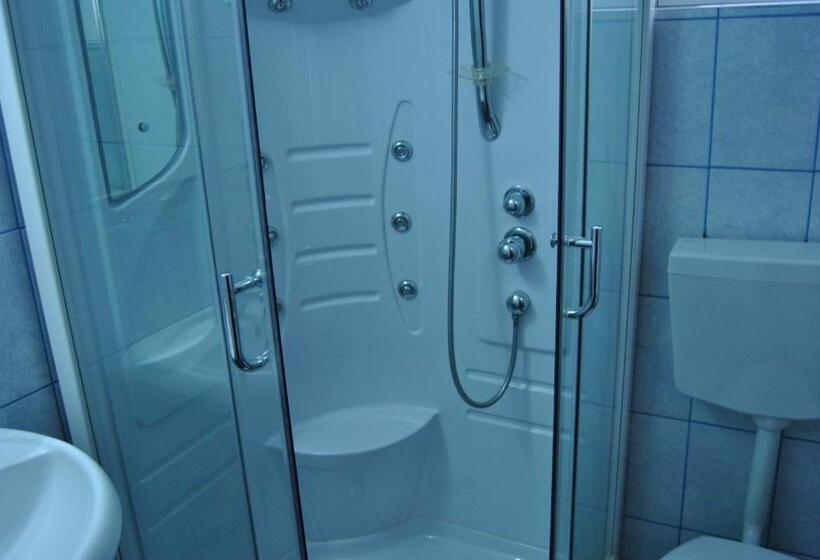 Пансион Cabana Popasul Haiducilor