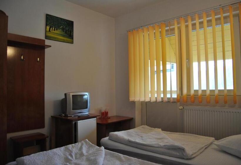 Пансион Cabana Popasul Haiducilor