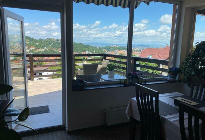 פנסיון Casa Cristina