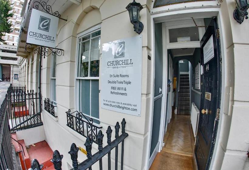 ペンション Churchill Guest House