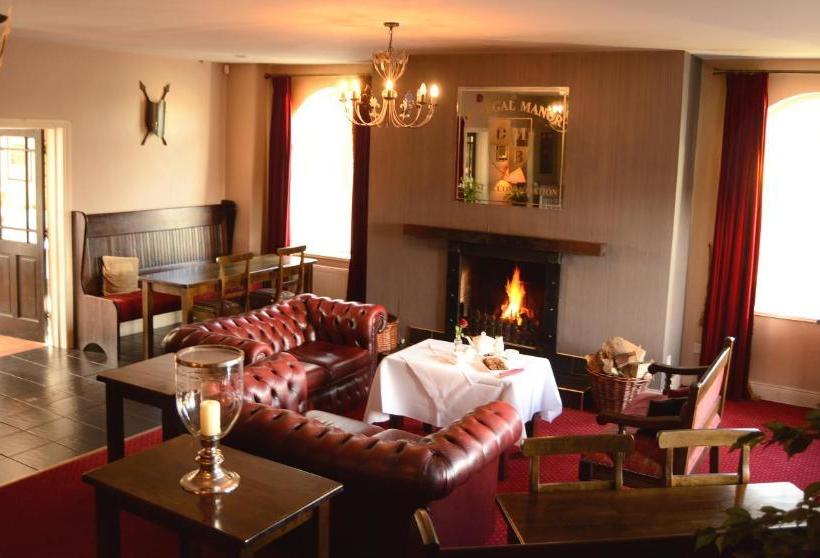 پانسیون Donegal Manor