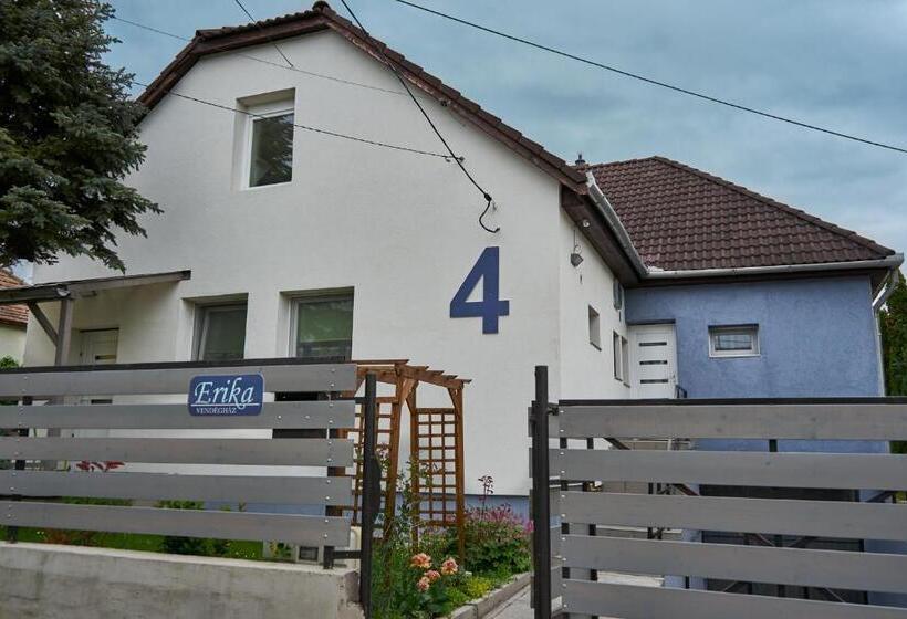 پانسیون Erika Vendégház
