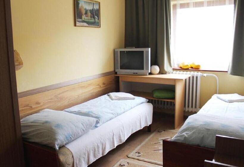 پانسیون Erika Vendégház