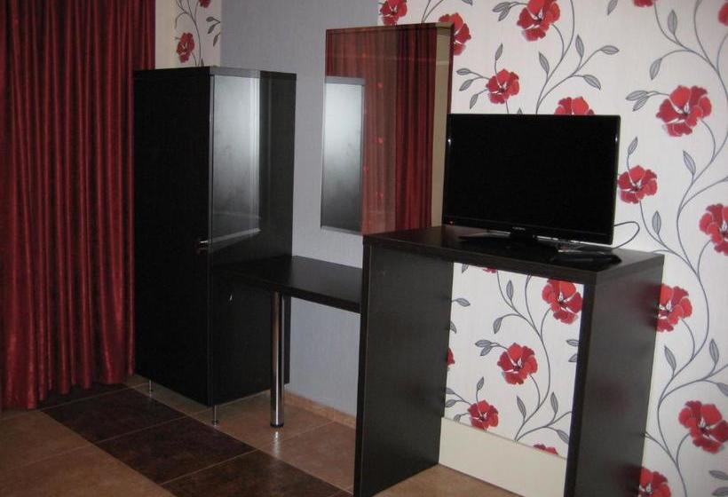 بنسيون Family Hotel Bunara