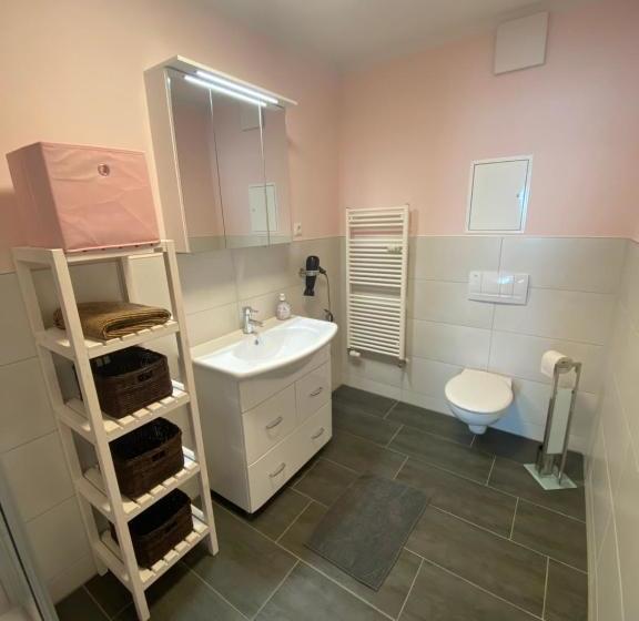 펜션 Eicher Ferienwohnungen Warnemünde