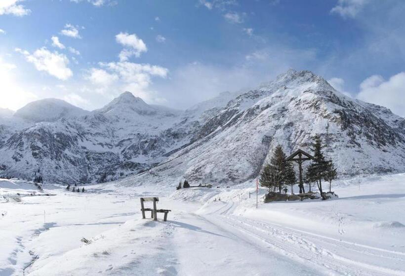 پانسیون Gästehaus Gratz   Inklusive Eintritt In Die Alpentherme