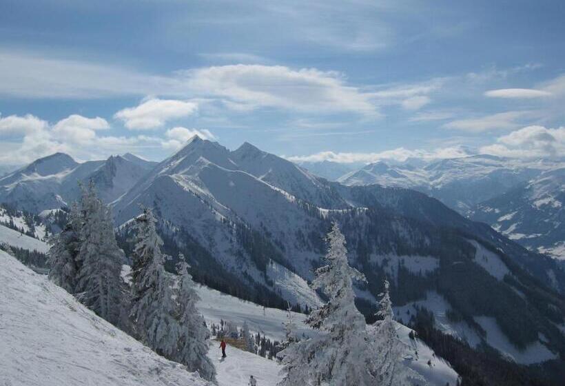 پانسیون Gästehaus Gratz   Inklusive Eintritt In Die Alpentherme