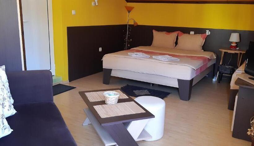 بنسيون Guesthouse Geto