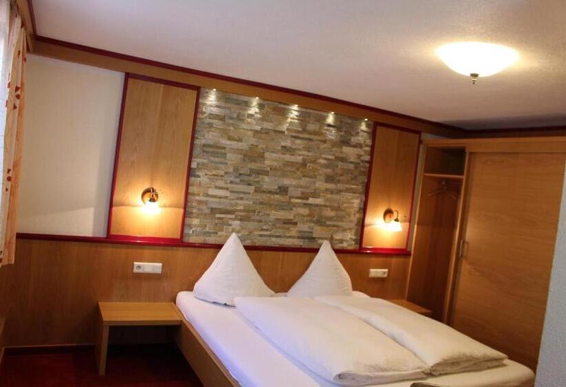 بنسيون Haus Gisela