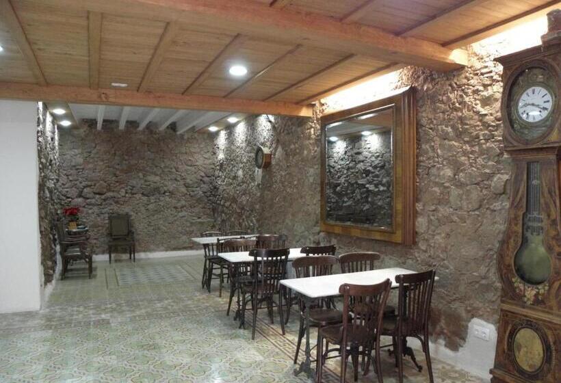 بنسيون Hostal Cal Pla
