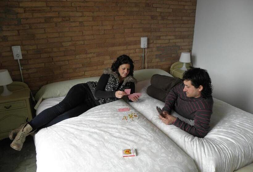 펜션 Hostal Cal Pla