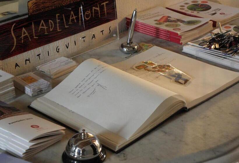 بنسيون Hostal Cal Pla