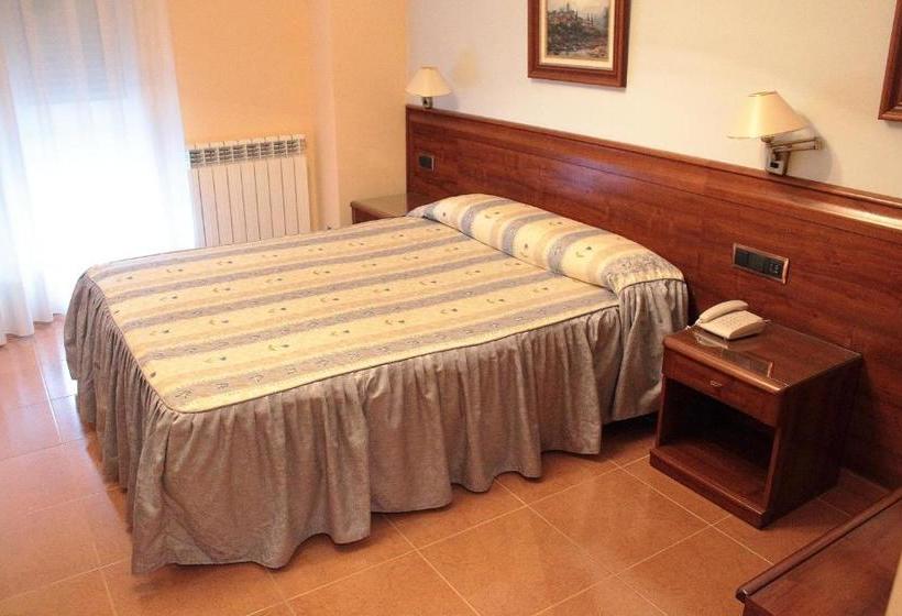 پانسیون Hostal Castilla