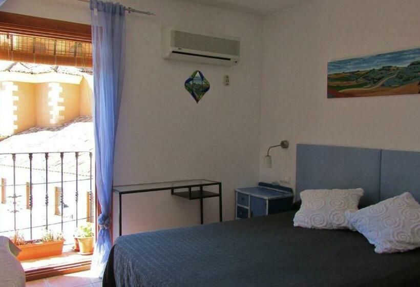 پانسیون Hostal De La Luz