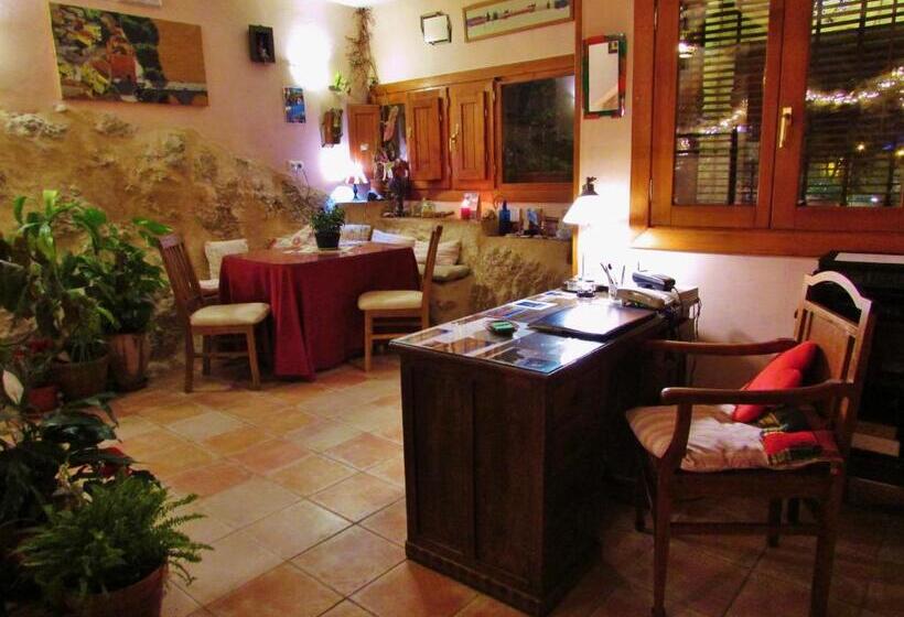 پانسیون Hostal De La Luz