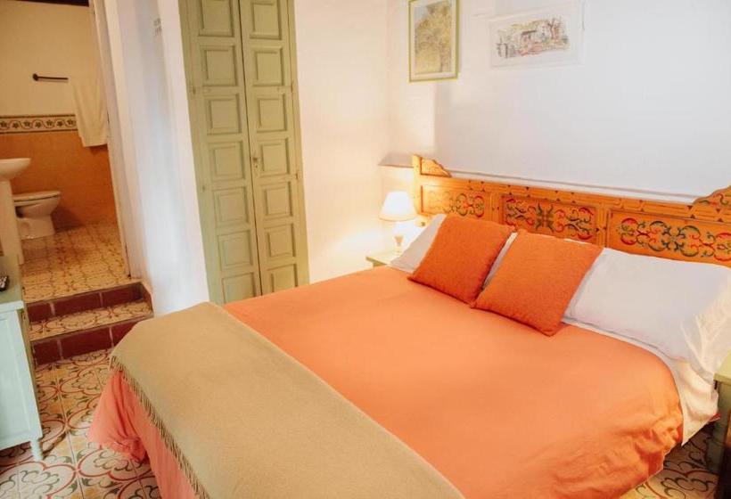 پانسیون Casa Anon