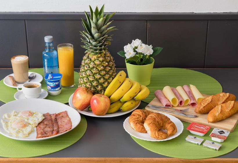 פנסיון Hostal Oliveta