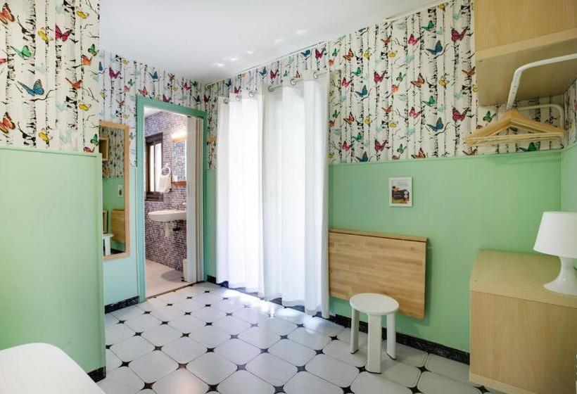 פנסיון Hostal Oliveta