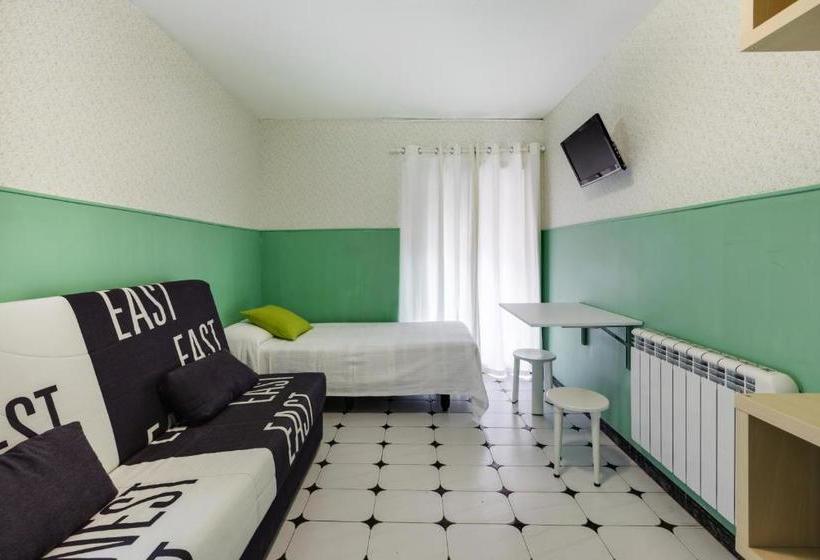 פנסיון Hostal Oliveta