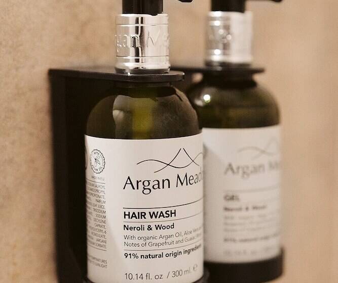 膳宿费 Hostal Pichorradicas