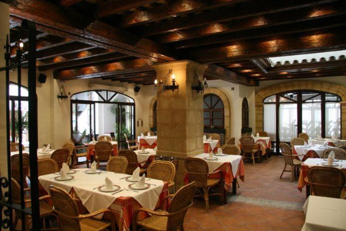 ペンション Hostal Torre De Guzmán