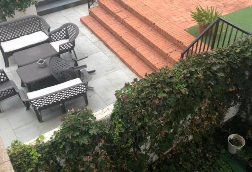 פנסיון Hostal Victoria