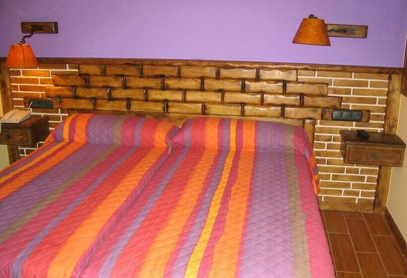 بنسيون Hostal Xaloa Orio